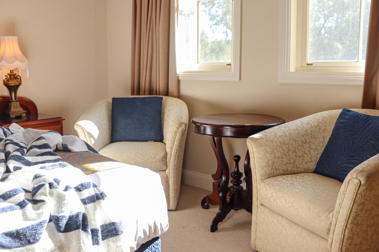 Plumes Boutique Bed & Breakfast Tamworth Buitenkant foto