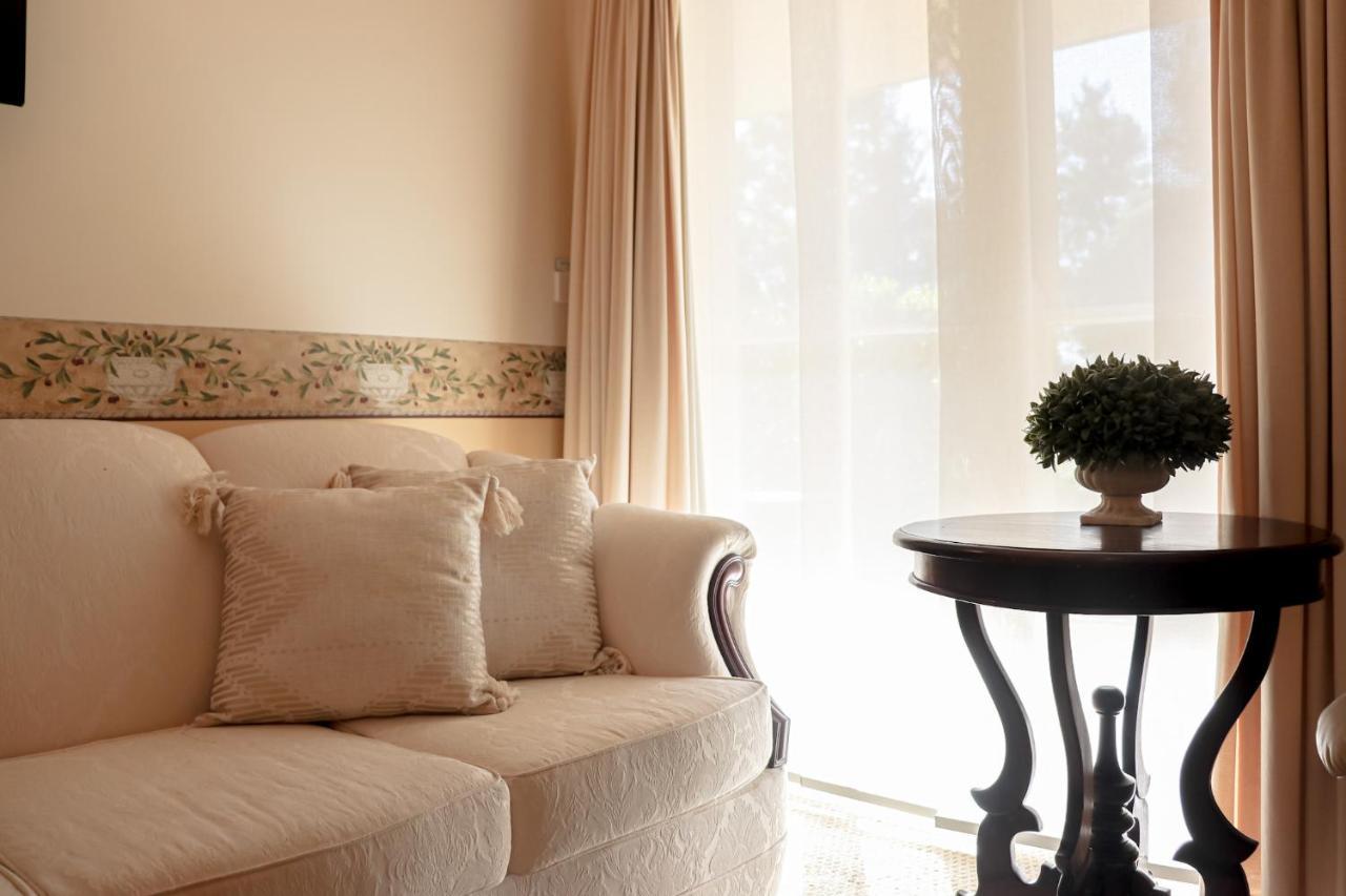 Plumes Boutique Bed & Breakfast Tamworth Buitenkant foto