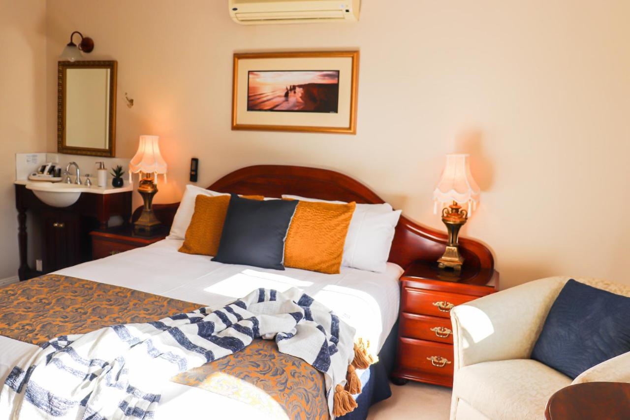 Plumes Boutique Bed & Breakfast Tamworth Buitenkant foto